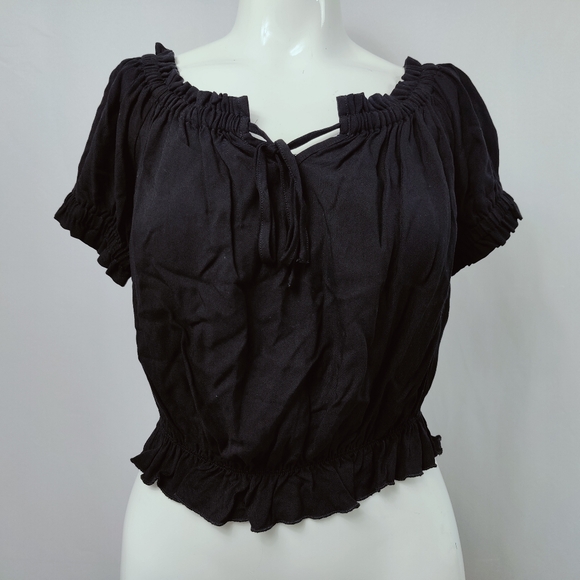 Forever 21 Tops - NWT Forever 21 Black Woven Off Shoulder Blouse Top Sz M